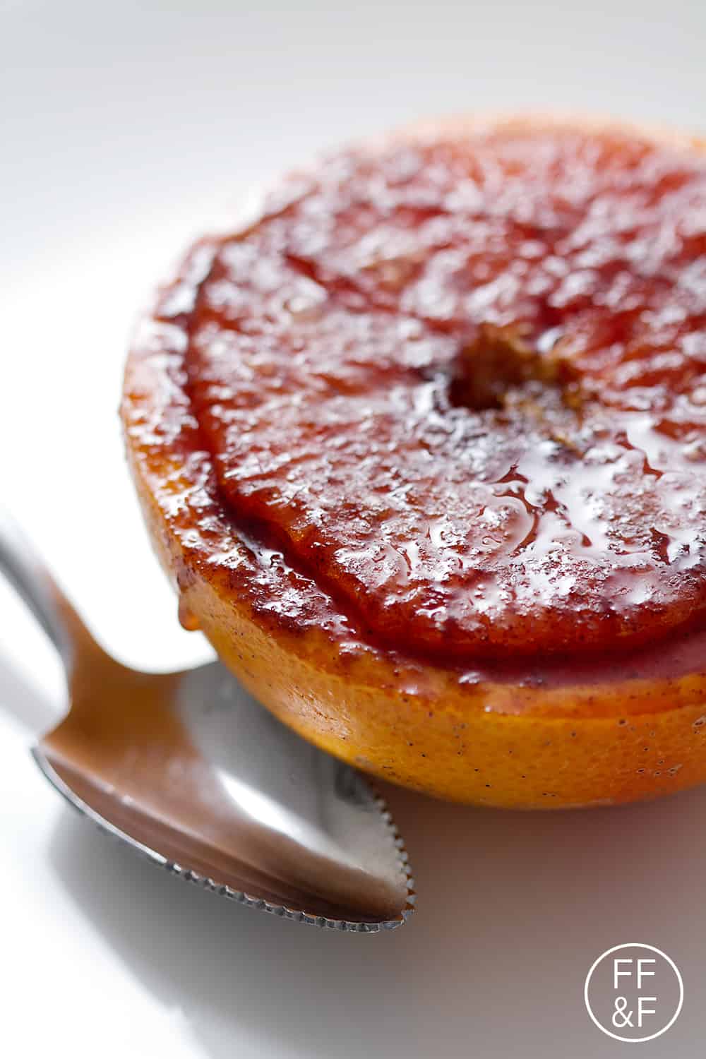Grapefruit Bourbon Brûlée from Foodfashionandfun.com